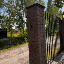 Фото Основание Ворот Калитки с кирпичными столбами. СНТ Коркинское 2024г. ЕвроСистемы