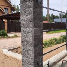 Фото Фундамент откатных ворот. Рощино, ул. Весенняя, д.20. 2024г. ЕвроСистемы