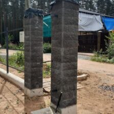 Фото Фундамент откатных ворот. Рощино, ул. Весенняя, д.20. 2024г. ЕвроСистемы